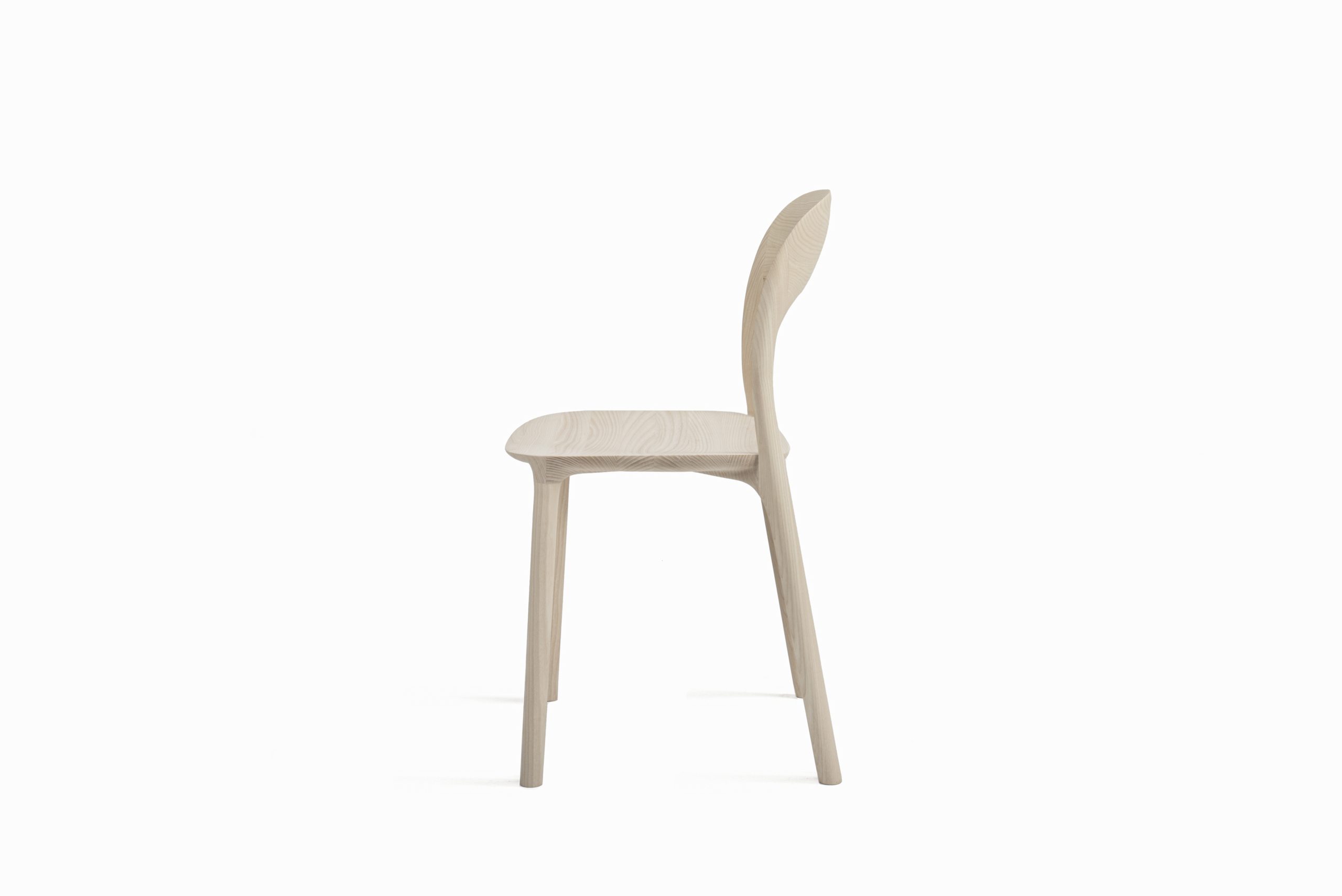 02-elle-chair-ash-white-oil-03