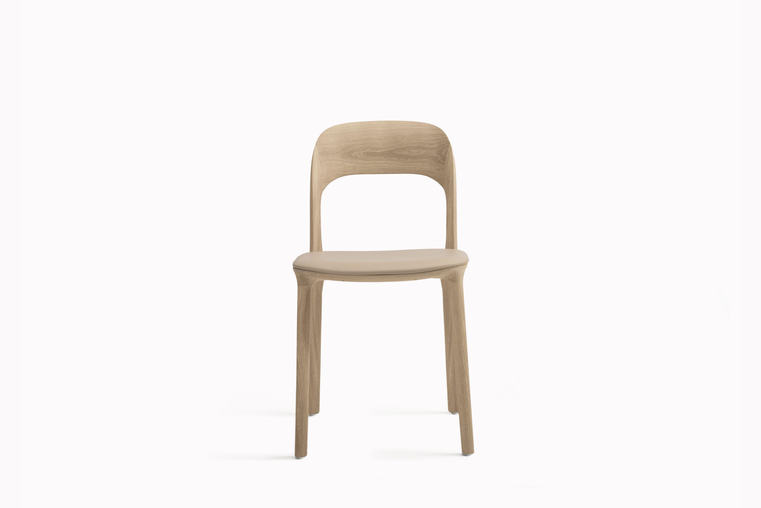 02-elle-chair-upholstered-oak-light-oil-leather-linea638-01